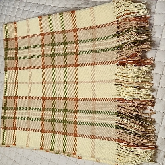 Assurance (Soft Traditional) Hi-Fine Heartland - Picture 4 of 9